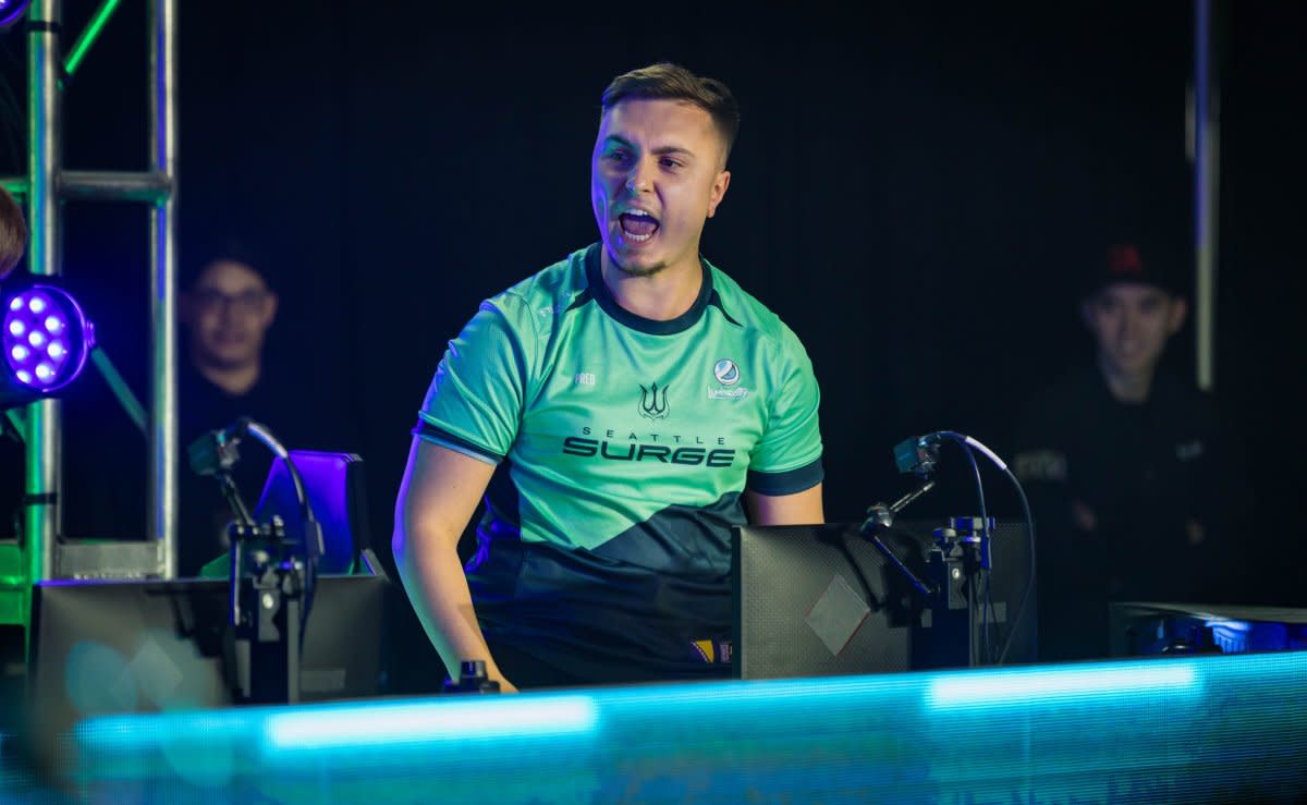 Pred COD League